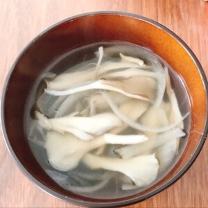舞茸と玉ねぎの☆和風スープ